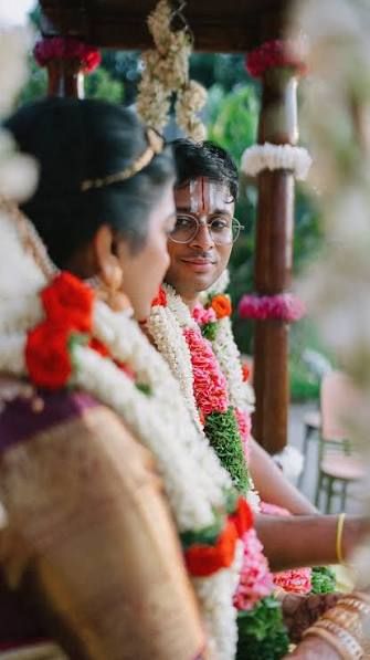 Varmala moments — Sourmi Studio, Pune
